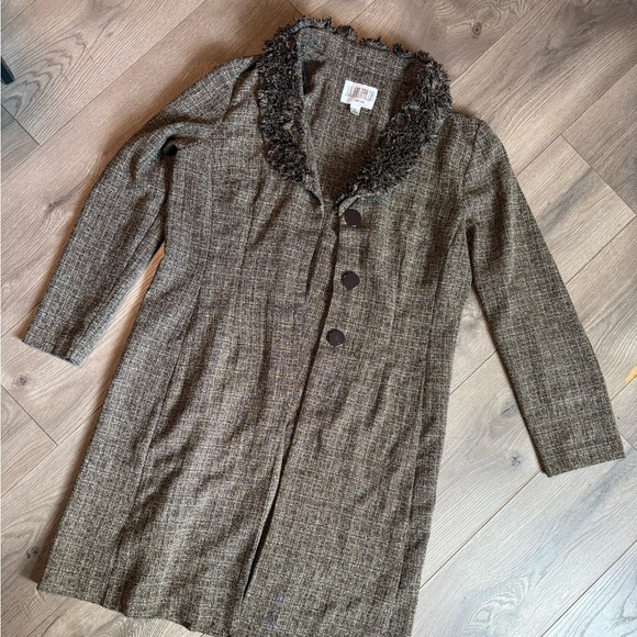 Brown Coat with Faux Fur Collar - Picture 2 of 9